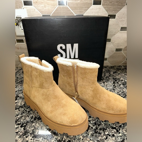 SM NEW YORK Women's Tan Ankle platform Boots size 8 Medium - Picture 1 of 10
